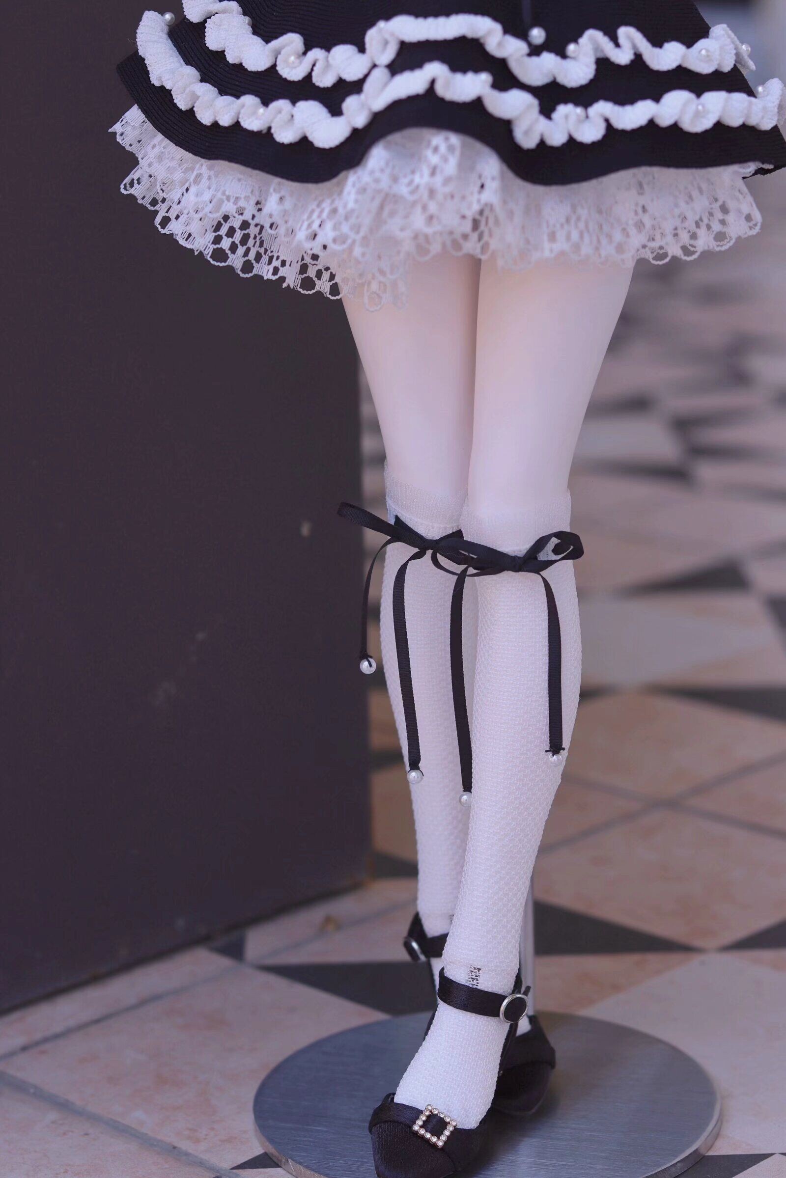 SH17B BJD Silk Shoes  1/3